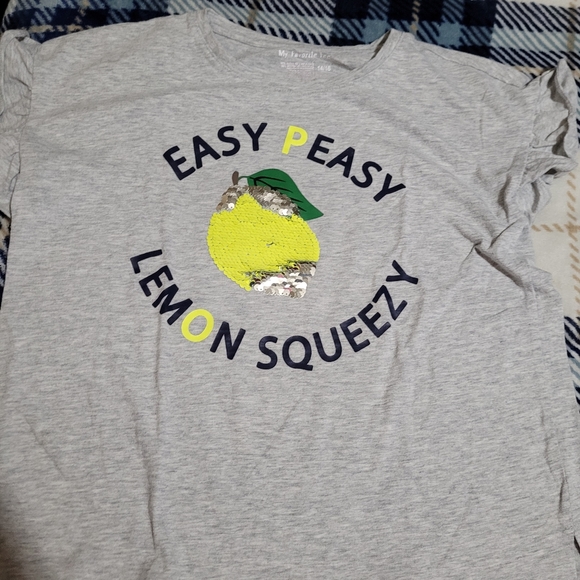 Girls cute tee lot - Picture 7 of 10